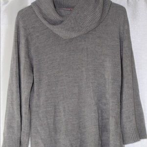 Gray turtle neck shirt
